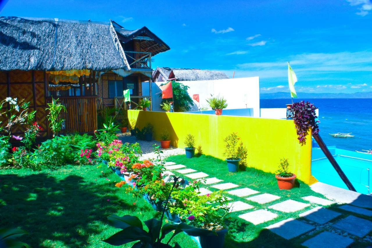 แบมบู บีชเฮาส์ Hotel Alegria  ภายนอก รูปภาพ